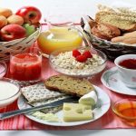 لیست غذاهای مناسب و مقوی برای افطار و سحر