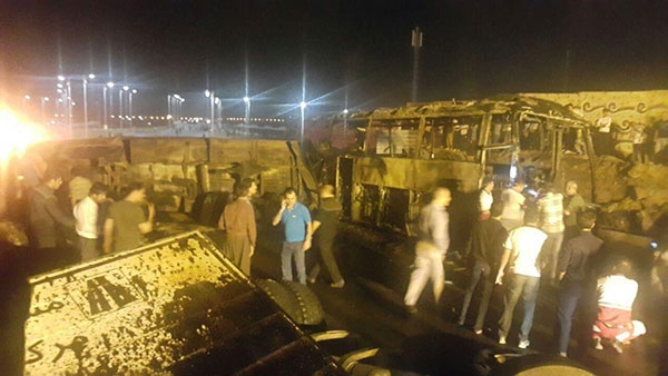 تعداد کشته شدگان حادثه برخورد تانکر سوخت با اتوبوس در سنندج