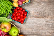 احساس شادی بیشتر با کمک میوه و سبزی